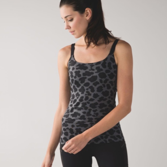 Lululemon Barre None Tank in Cherry Cheetah / Black.  Size 4. Pristine Condition - Picture 1 of 6